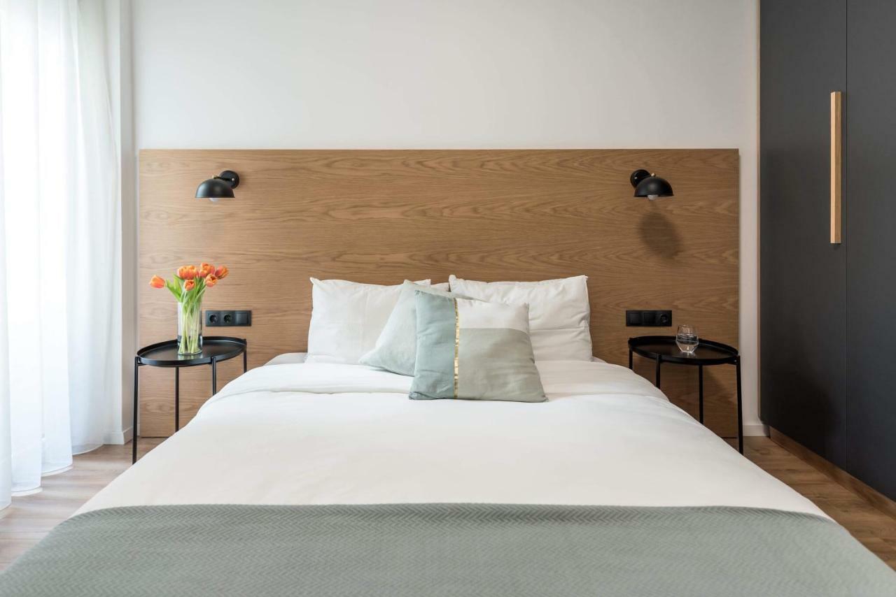 Central C&P Minimal Apartment テッサロニキ エクステリア 写真